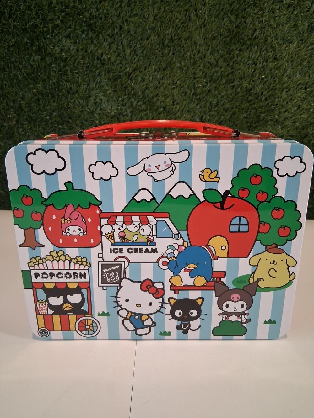 Sanrio Hello Kitty & Friends Tin Lunch Box Metal Case with Window Clear Display